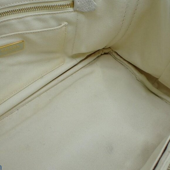 Prada Canapa Beige - Picture 9 of 17